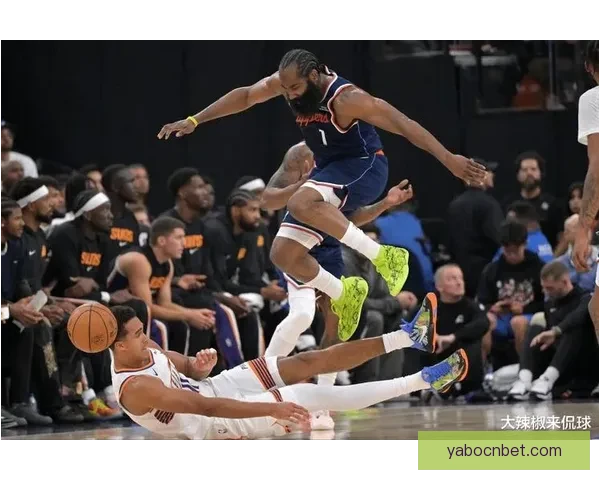 泰伦-卢率快船大逆转24分赢球迎生涯常规赛400胜成现役主帅第八人